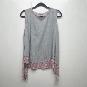 Easel Los Angeles Cold Shoulder Floral Gray Women's Poncho Size Large